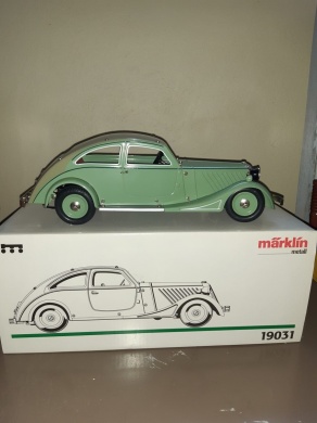 En unik Märklin metall bil (19031)