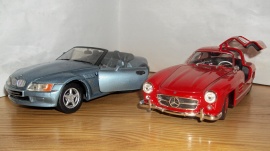 1:24 BMW Z3 och Mercedes 300 SL