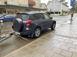 Toyota RA4D 2007 bra skick inga rost