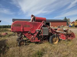 Tröska Massey Harris