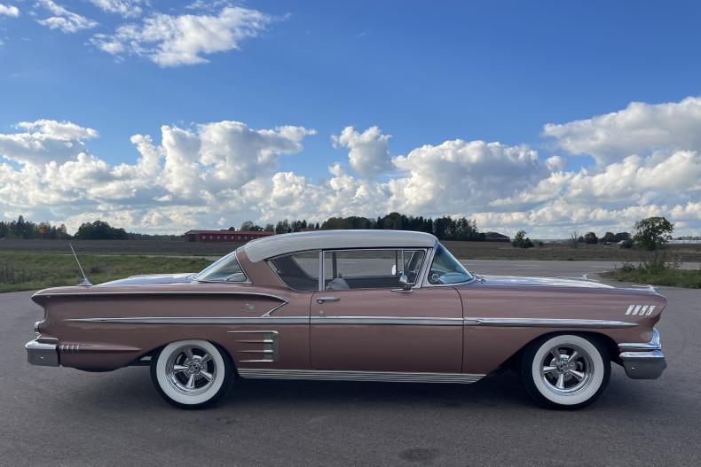 Chevrolet Impala Sport Coupe 1958