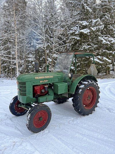 BM Viktor 230 med skogskärra