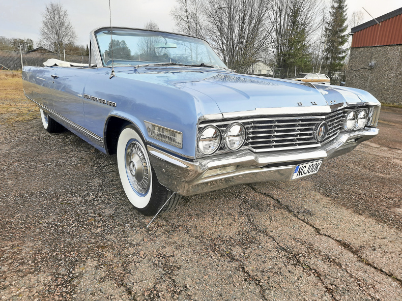 Buick Electra 225 Convertible
