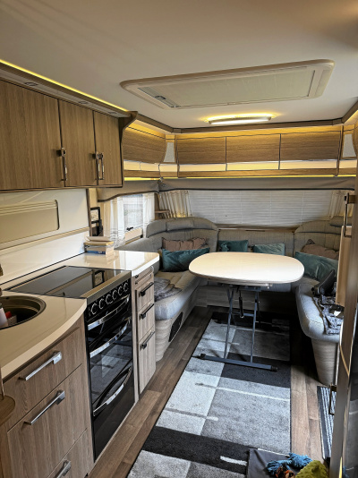 Kabe Royal 630 GLE KS