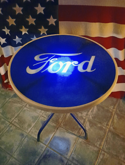 LOGOTYPE TABLE/FORD med belysning