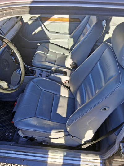 Mercedes-Benz 300 CE