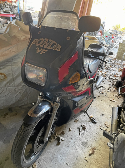 HONDA VF